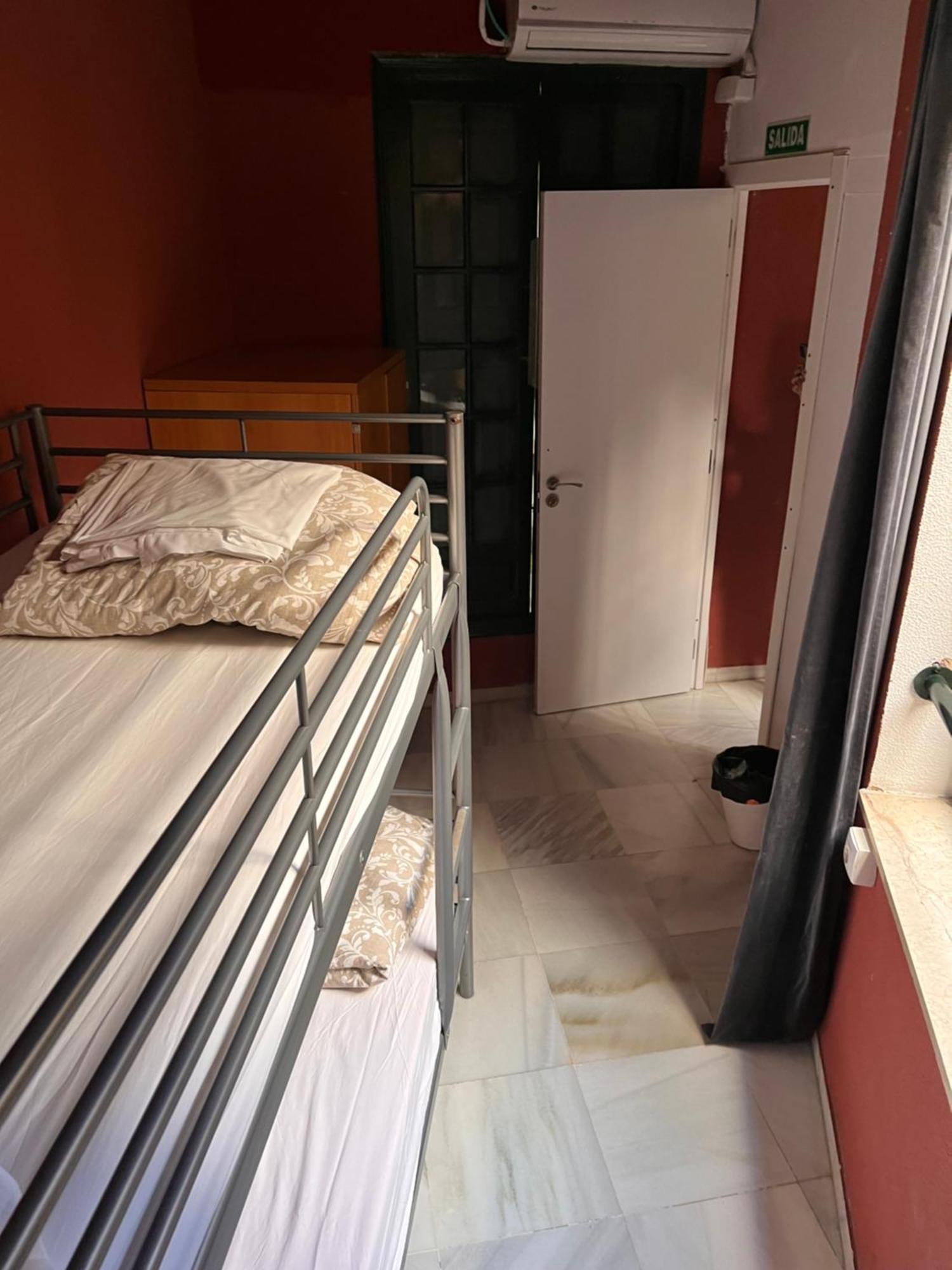 San Isidoro Hostel Sevilla Exterior foto